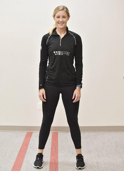 woman doing squats